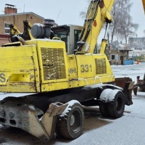 foto 22.5t mobilbagger Fuchs 331 schrott